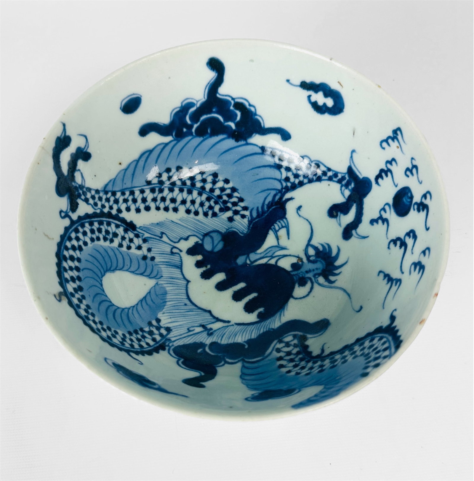 Antique Japanese Three-Toe Dragon Blue & White Porcelain Bowl: Ca. 19thC. Very good age-appropriate condition with no significant chips, cracks or repairs.