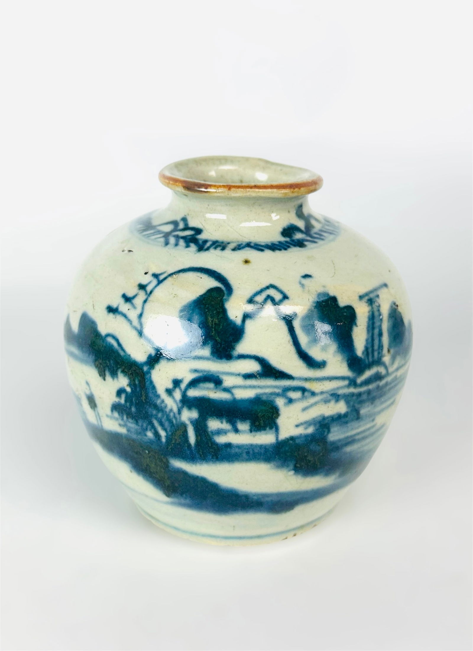 Antique 19thC Chinese Export Porcelain Blue & White Decorated Ball Vase (1 of 6)