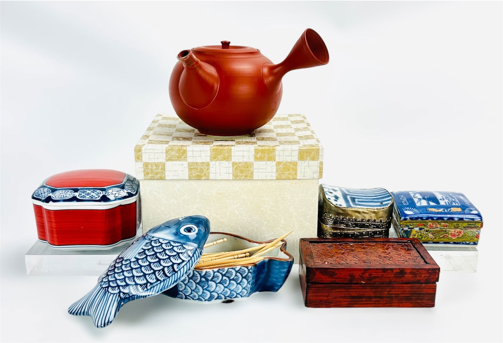 Japanese Articles: Tokoname Kyusu Teapot, Lidded Porcelain Fish Box, & Four More Boxes (1 of 12)