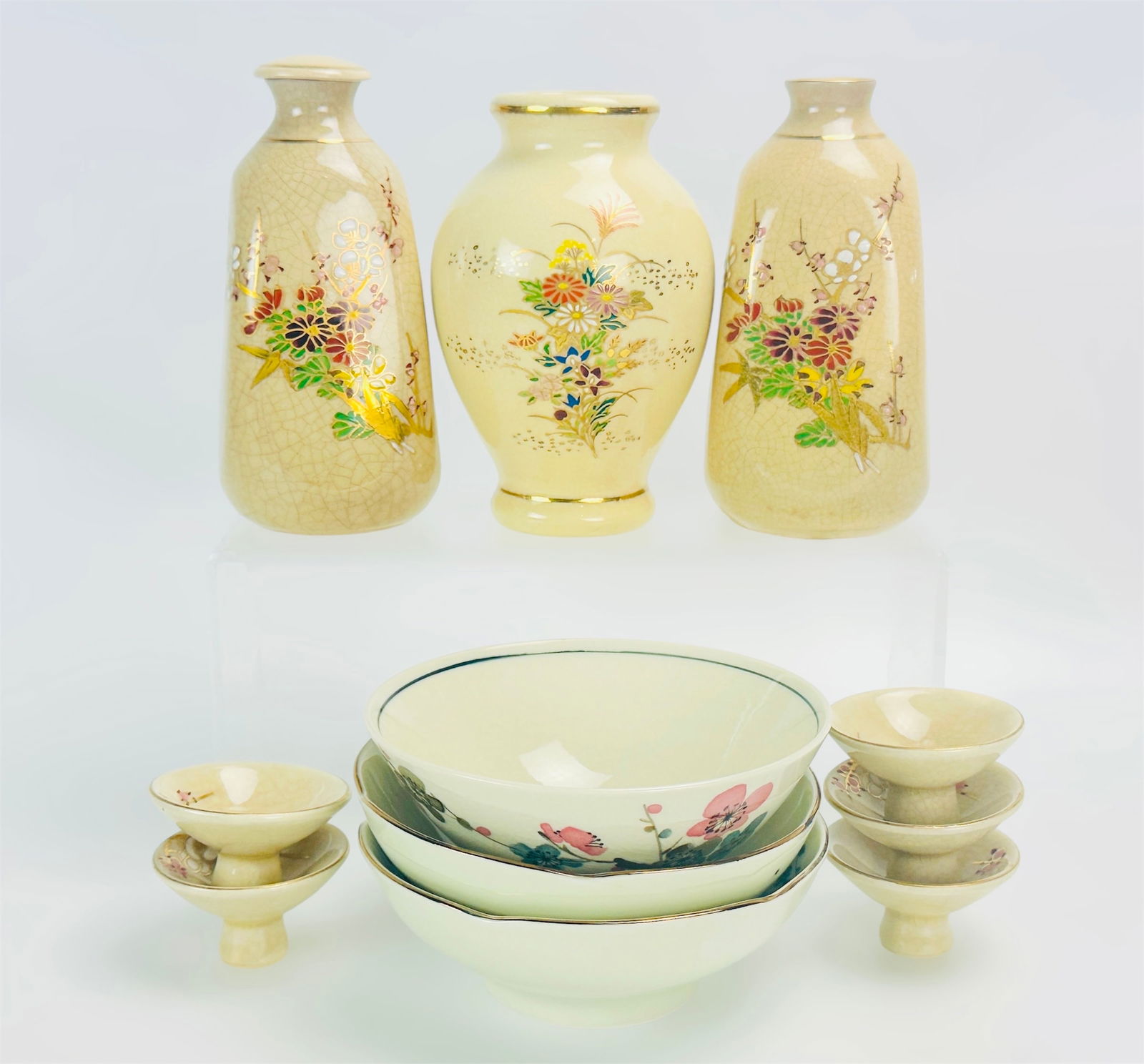 Japanese Satsuma & Hard Porcelain: Single Vase, Pair of Vases, Three Bowls, & Five Sake Cups (1 of 12)