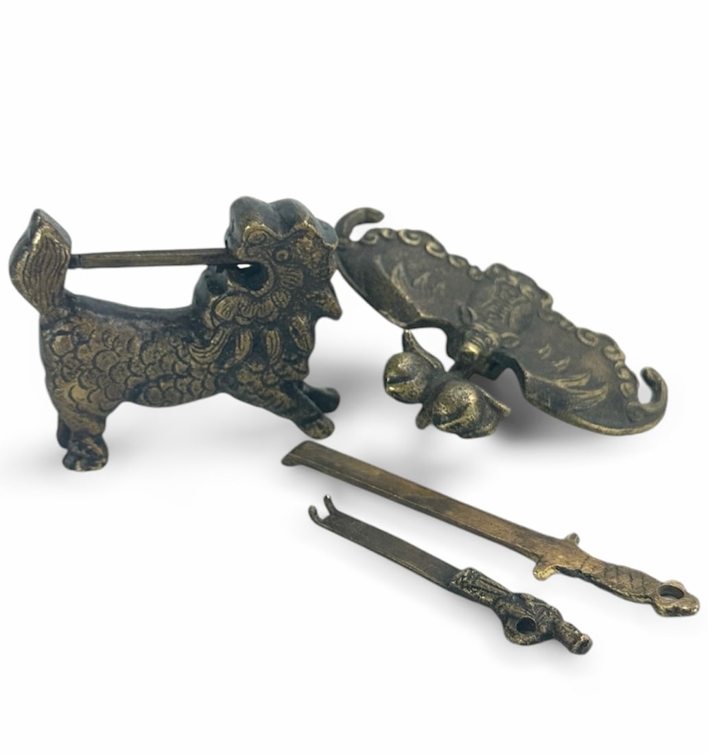 Antique Chinese Figural Foo Dog & Bat w/Fruit Cabinet Locks w/ Keys (1 of 4)