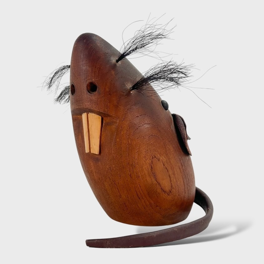 Very Large B. Langhielm Finnish MCM Carved Teak Wood Rat Figurine: B. Langhielm Finnish MCM Carved Teak Wood Rat. Leather ears and tail, bamboo teeth. We do not provide in-house shipping! Please reach out to Donald Camden at UPS Store 4608 or refer to our list of pre