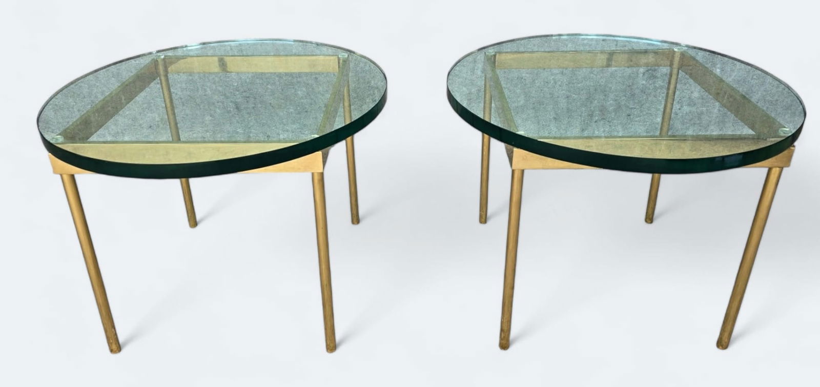 Pair of High Quality Modernist Round Side Tables 1" Thick Glass (1 of 5)