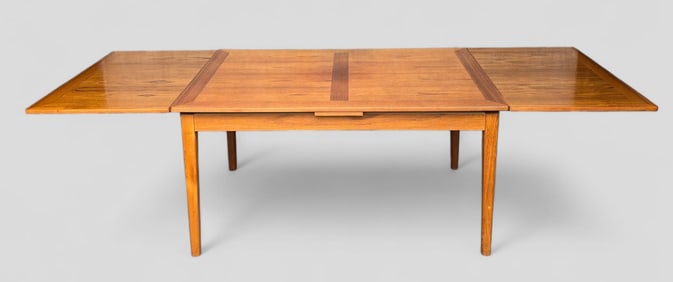 Skovby Mobelfabrik A/S Danish Modern Dining Table with Built in Extension Leaves