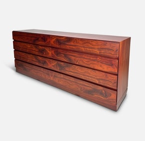 Arne Wahl Iversen for Vinde Mobelfabrik Danish Modern Rosewood Lowboy Eight-Drawer Dresser