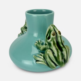 Bordallo Pinheiro Portugal Two Frogs Art Pottery Vase