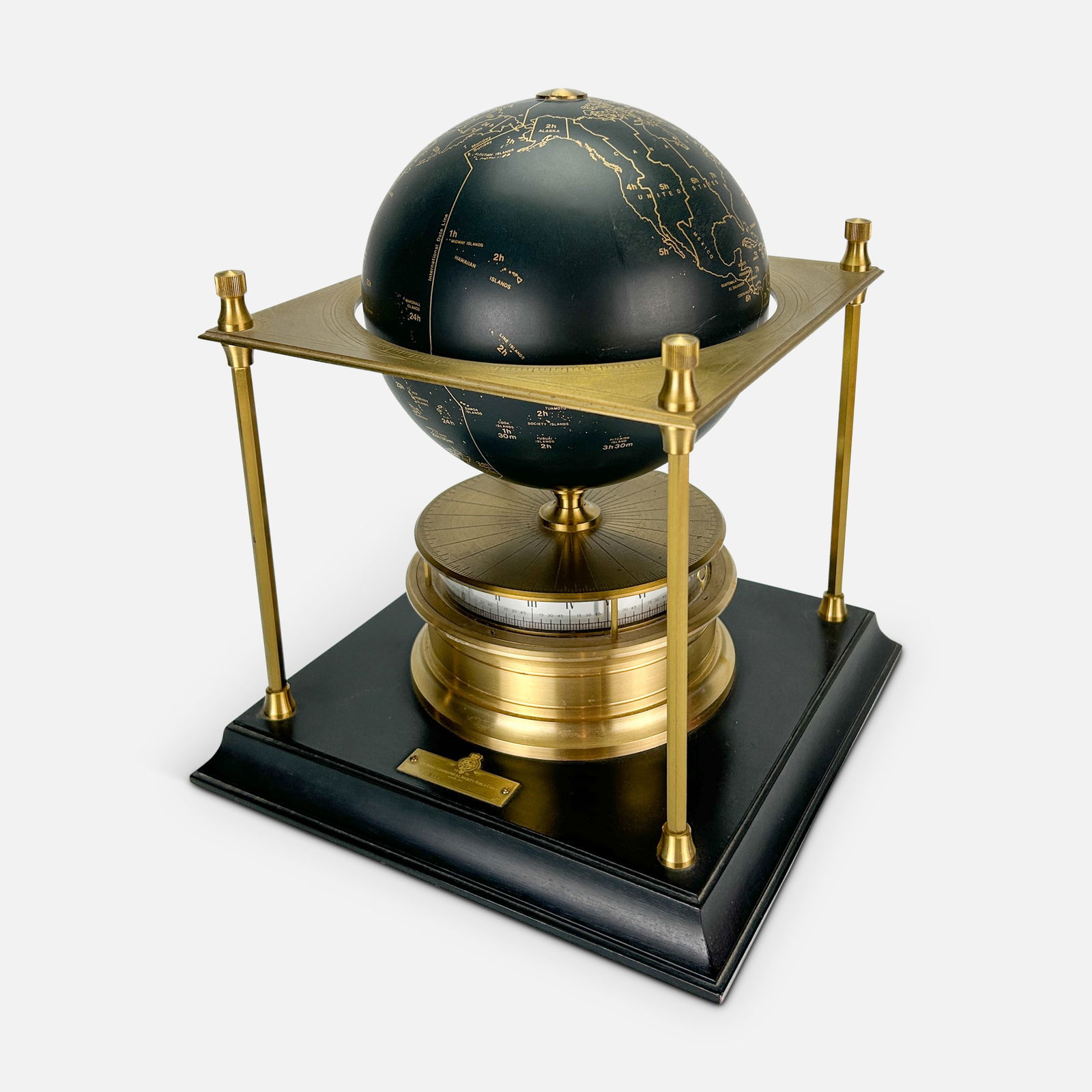 The Royal Geographical Society 1979 World Clock (1 of 10)