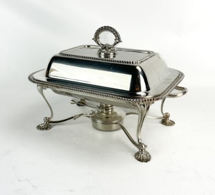 Very Good Quality English Silverplate Food Warmer Serving Chafing Dish