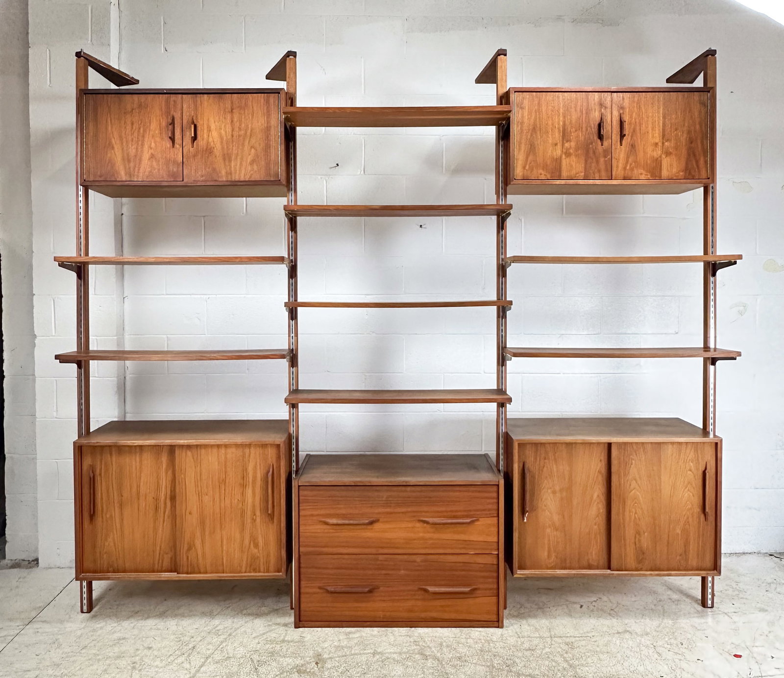 Large Teak Danish Modern Freestanding Room Divider MCM Adjustable Wall Unit (1 of 16)