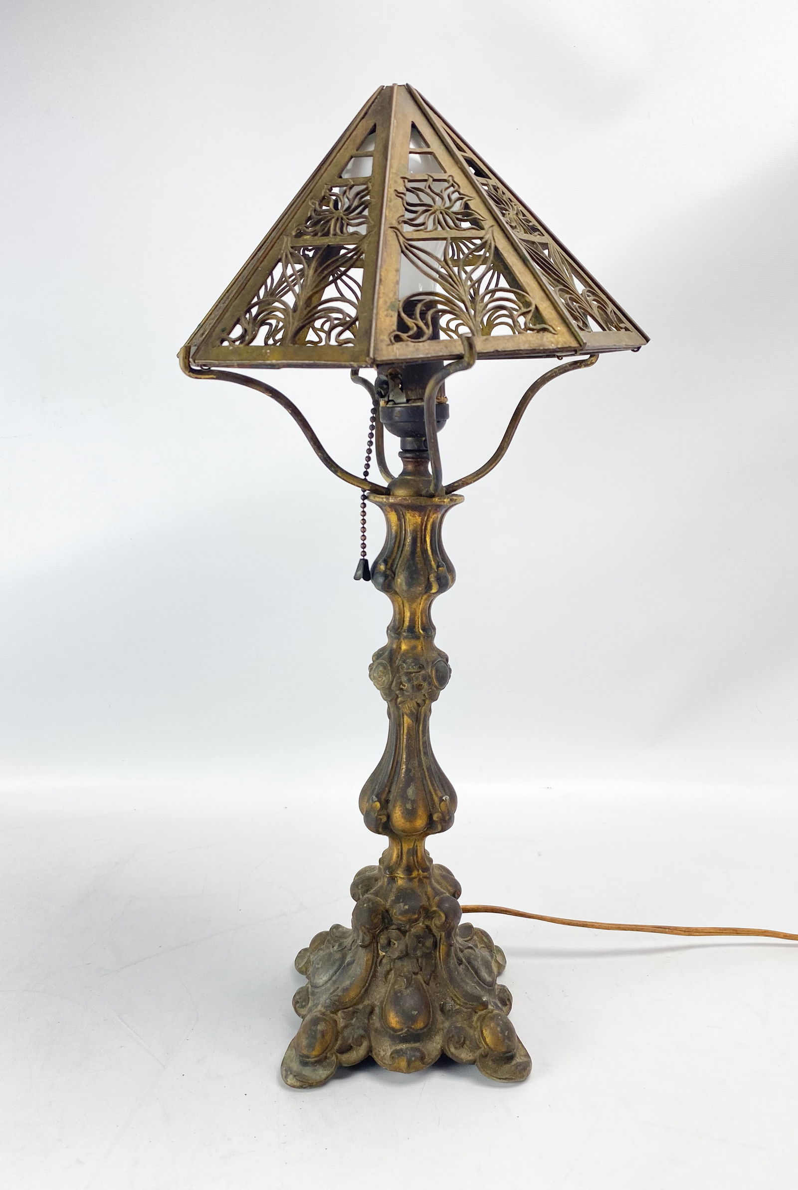 Antique Bradley & Hubbard Candlestick Art Nouveau Style Table Lamp Oddball (1 of 7)