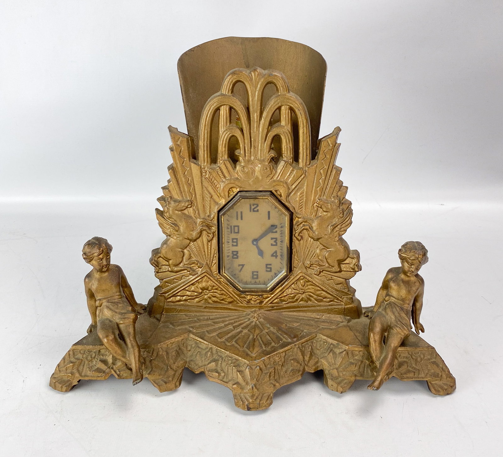 Rare 1920s Ingraham Co. Pegasus Putti Cast-Iron Octagonal TV Silhouette Lamp Clock (1 of 7)