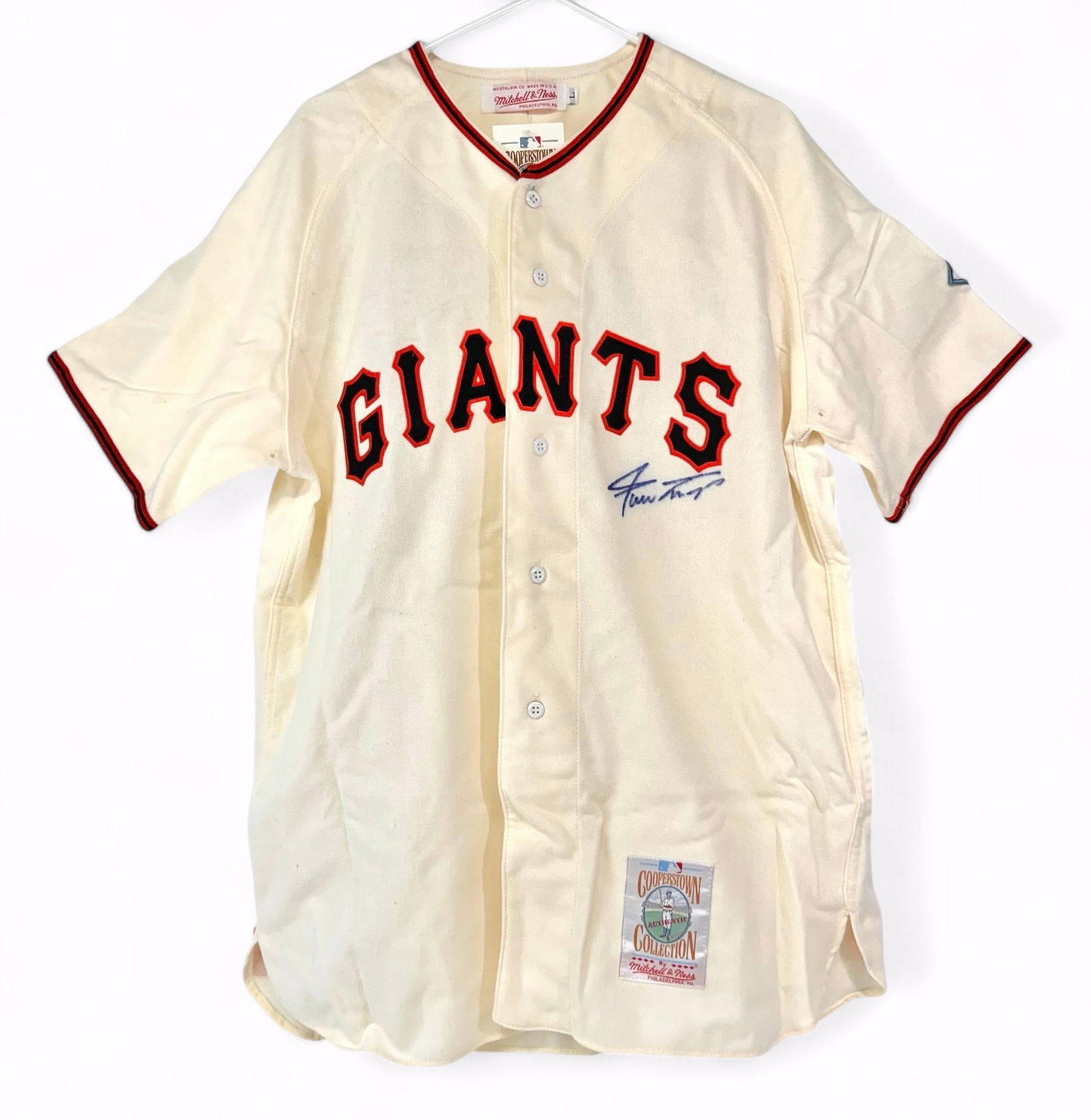 Willie Mays Autographed San Francisco Giants #24 Jersey (1 of 6)