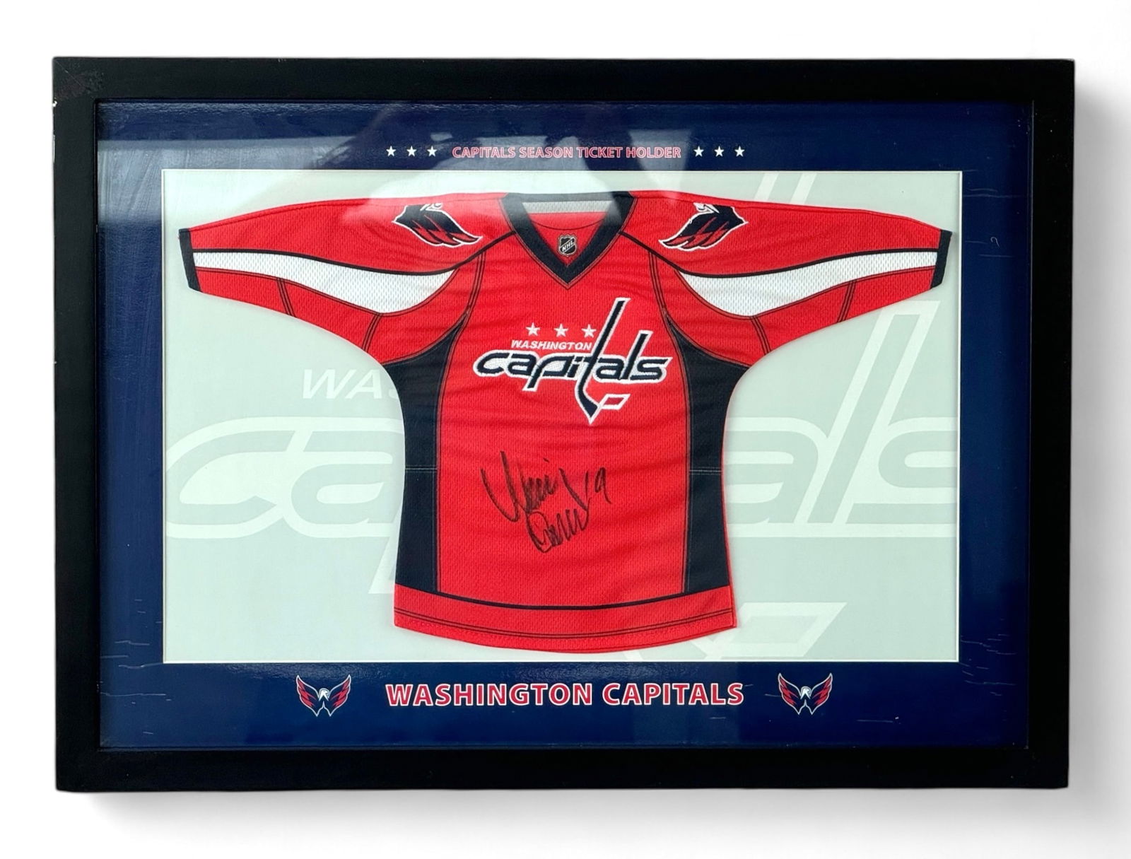 Nicolas Backstrom Autographed Washington Capitals #19 Framed Mini-Jersey (1 of 3)
