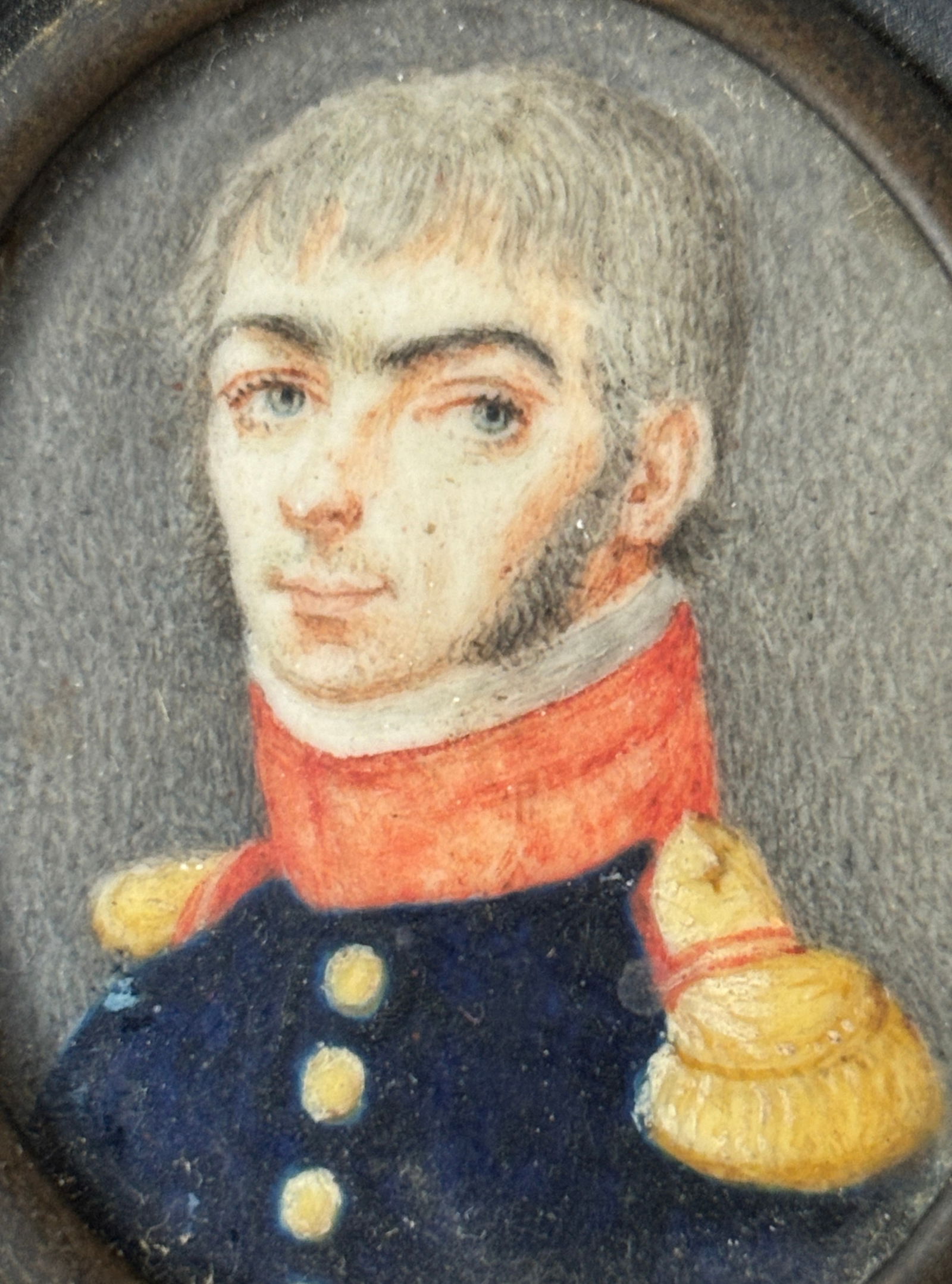 Antique Portrait Miniature of a Military Officer Framed Watercolor Oval Painting (1 of 3)