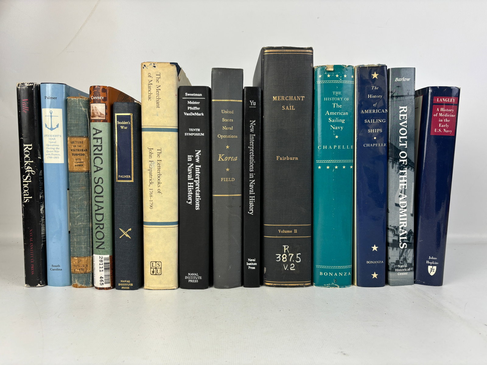 14 Books on US Naval History: 14 Books on US Naval History; Covering the Old Navy, 1800-1861; the Quasi-War with France; the U.S. Navy and the Slave Trade, 1842-1861; Classics of Naval Literature; Lecture on the Whitehead Torpedo;