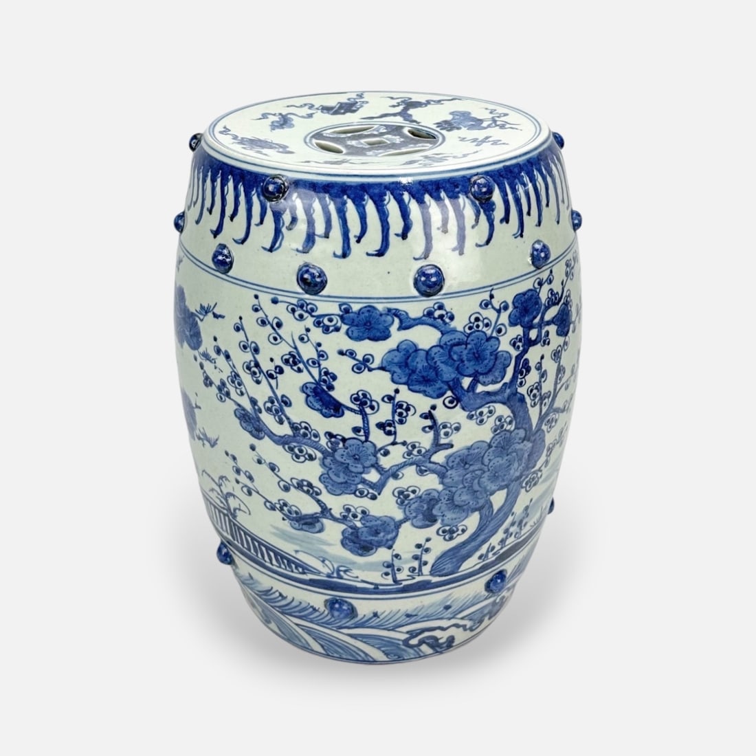 Chinese Blue and White Porcelain Garden Seat: Chinese Blue and White Porcelain Garden Seat. Free from any chips, cracks, or repairs. Minor surface imperfections. We do not provide in-house shipping! We have a close relationship with our local UPS