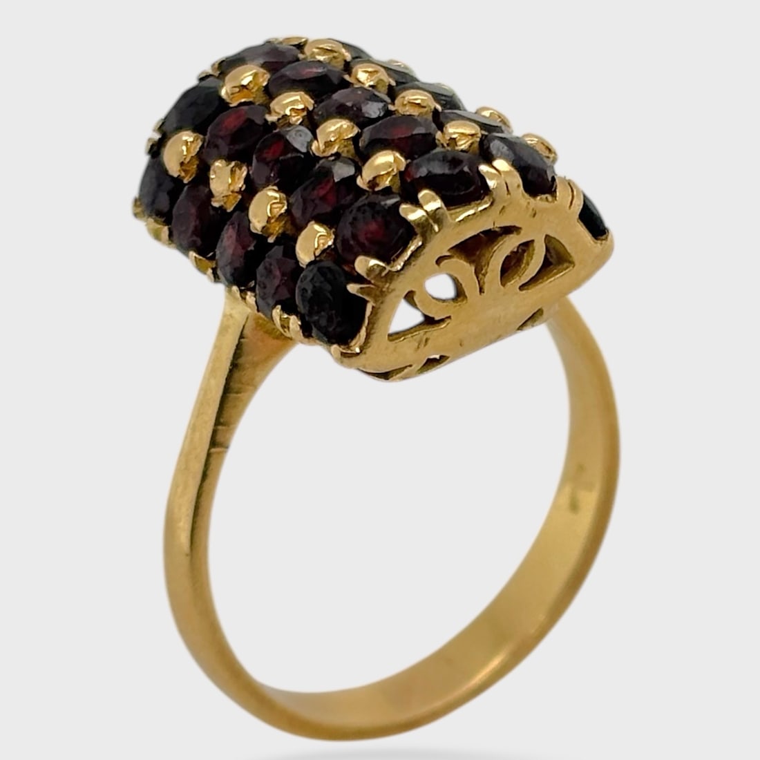 18K Gold and Garnet Pave Gemstone Half Barrel Cocktail Ring Size 9 (1 of 5)