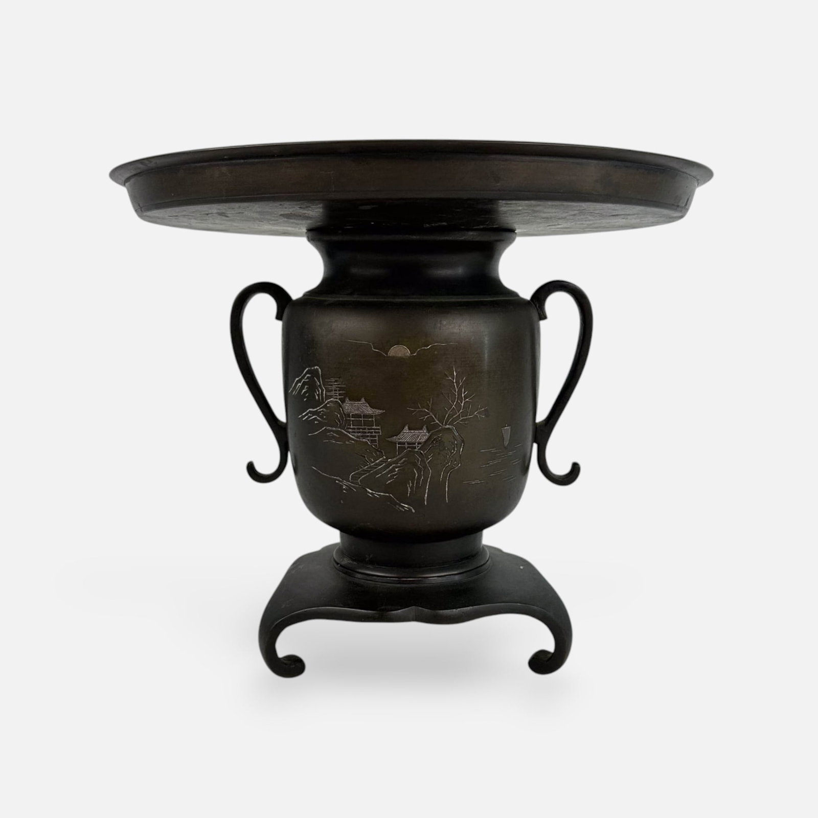 Antique 19thC Japanese Meiji Bronze Usubata Ikebana Two-Piece Vase Planter: Ca. late 19thC. Good as shown in photos, with no dents, cracks, breaks or repairs. We do not provide in-house shipping! We have a partnership with our local UPS Store which offers a simple pack and sh