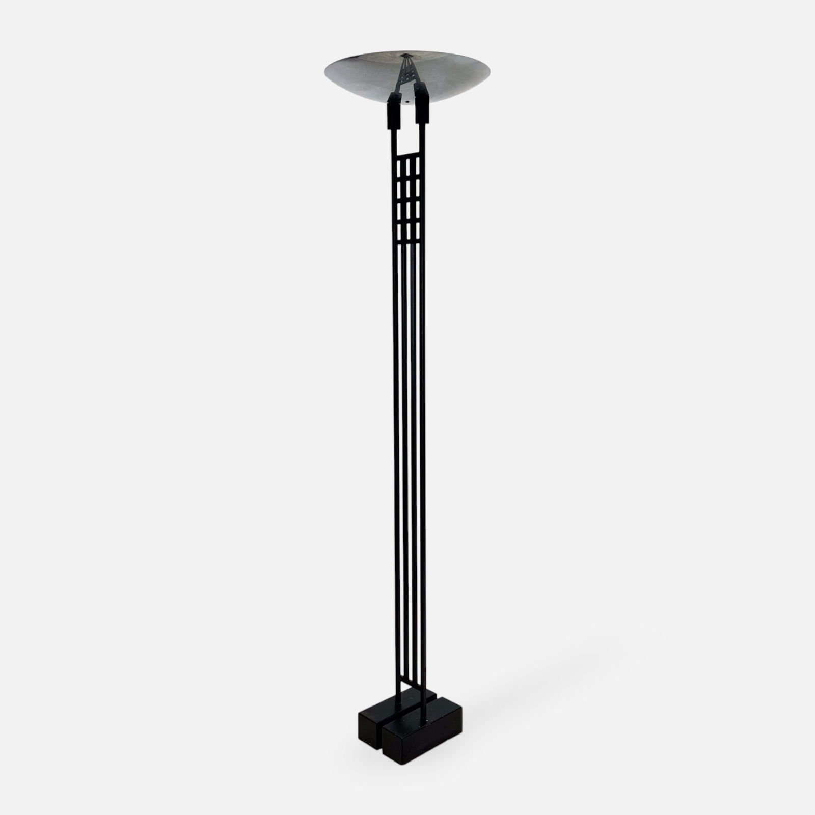 Robert Sonneman for George Kovacs "Mack" Torchiere MCM Floor Lamp: Good overall condition with minor scuffs to metal. Untested. Apparently unsigned. Simple integrated shipping with LiveAuctioneers LiveShipping is now available. Bidders may still arrange their own shi
