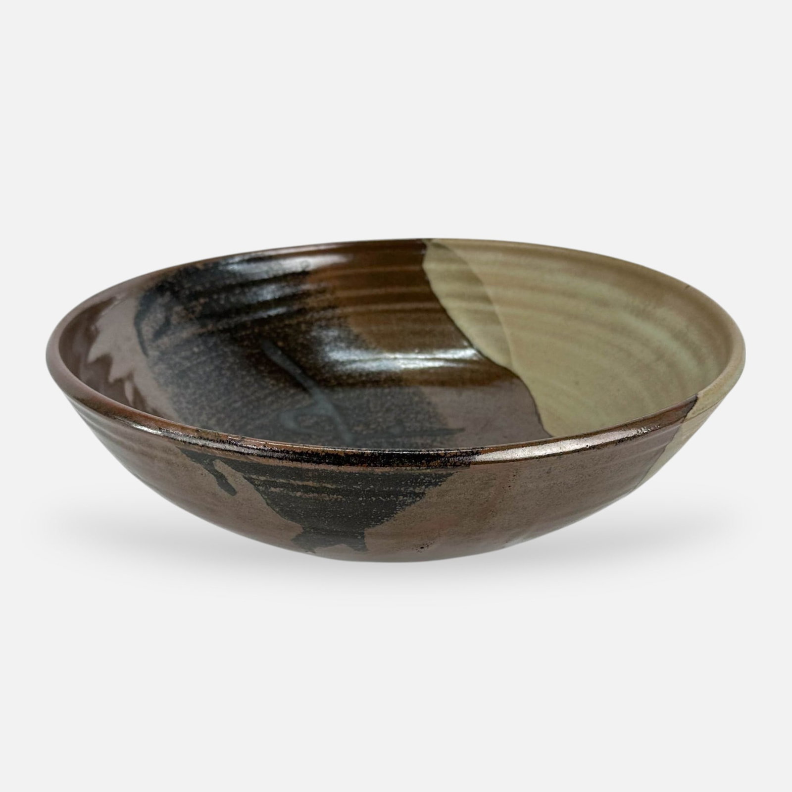 Signed Japanese 20thC Copper Resist Studio Art Pottery Stoneware Centerpiece Bowl: Very good as shown in photos, with no chips, cracks, or repairs. Illegible impressed studio/artist mark see fourth photo.