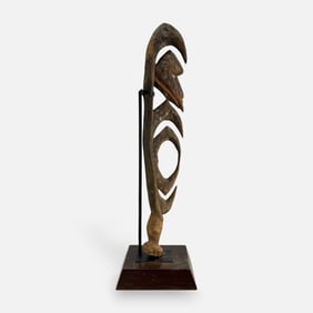 Tribal Papua New Guinea Sepik River Carved Wood Hook Sculpture