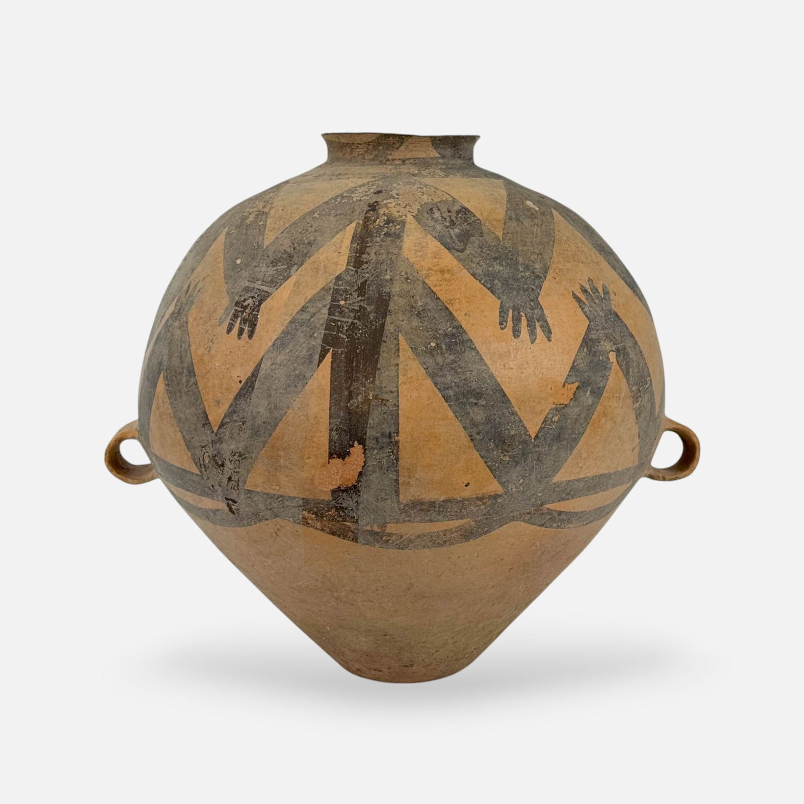Ancient Chinese Neolithic Painted Earthenware Decorated Pottery Guan Vessel Jar: Approx. 2000 BC. Very good age-appropriate condition as shown. Crack/repair to one handle. A large imposing Ancient Chinese Neolithic earthenware jar (or guan), dating to the Machang phase of the Maji
