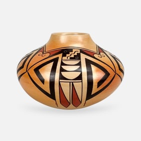 Dianna Tahbo Native American Hopi-Tewa Pottery Vessel Bowl