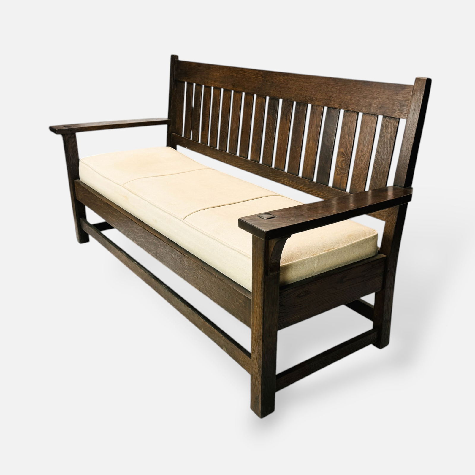 Gustav Stickley Arts & Crafts Mission Oak Sofa Bench #219: Good age-appropriate condition, with minor dings and scratches.