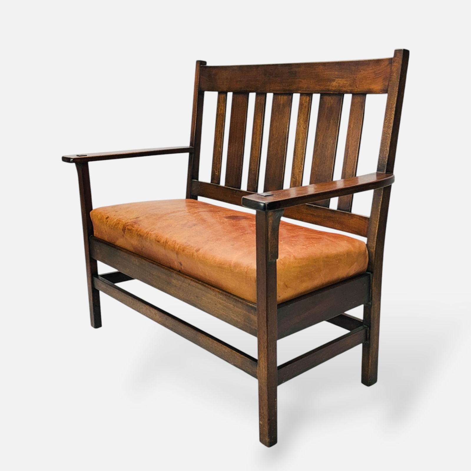 Antique Arts & Crafts Mission Oak Short Bench: Ca. early 20thC. Good age-appropriate condition, with shown surface scuffs, scratches, and some mild wood fading. Please enlarge photos for a better idea of condition specifics. See discoloration and