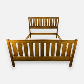 Contemporary Stickley Co Arts & Crafts Mission Oak Queen Bed Frame