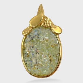 Fine 14K Yellow Gold Ancient Glass Pendant