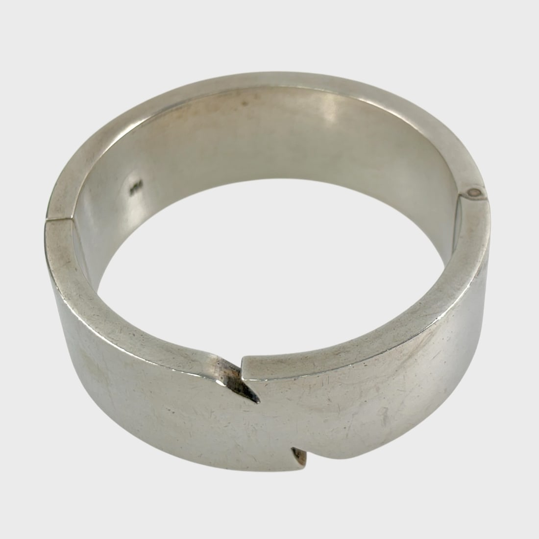 Fine Sterling Silver Modernist Heavy Hinged Wide Bangle Bracelet (1 of 4)