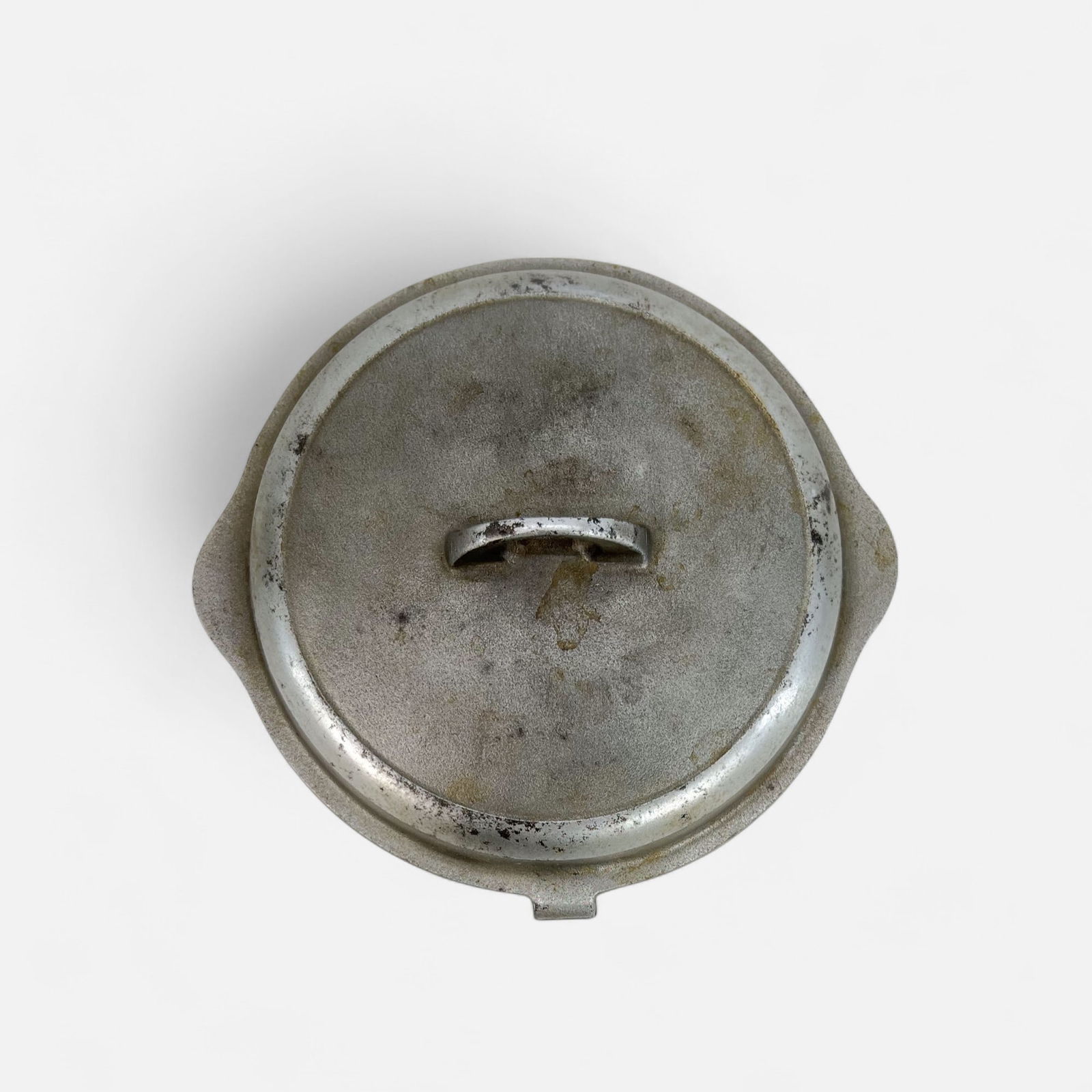 Rare Griswold Erie Cast Iron Skillet Lid #2595: See surface rust and discoloration. Simple integrated shipping with LiveAuctioneers LiveShipping is now available. Bidders may still arrange their own shipping which may be more economical, please rea