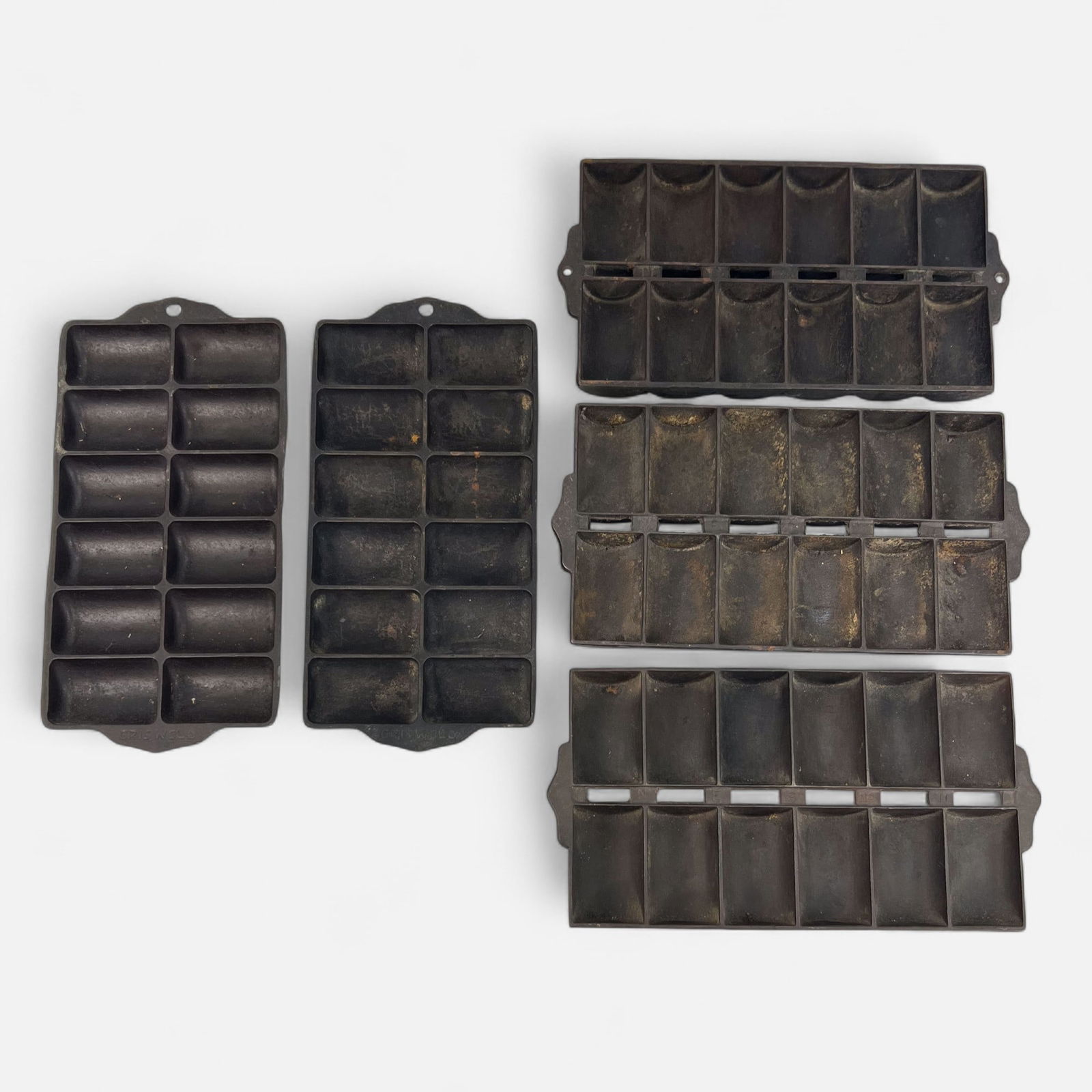 Five Griswold "Erie" Cast Iron French Roll Baking Pans #11 (1 of 7)