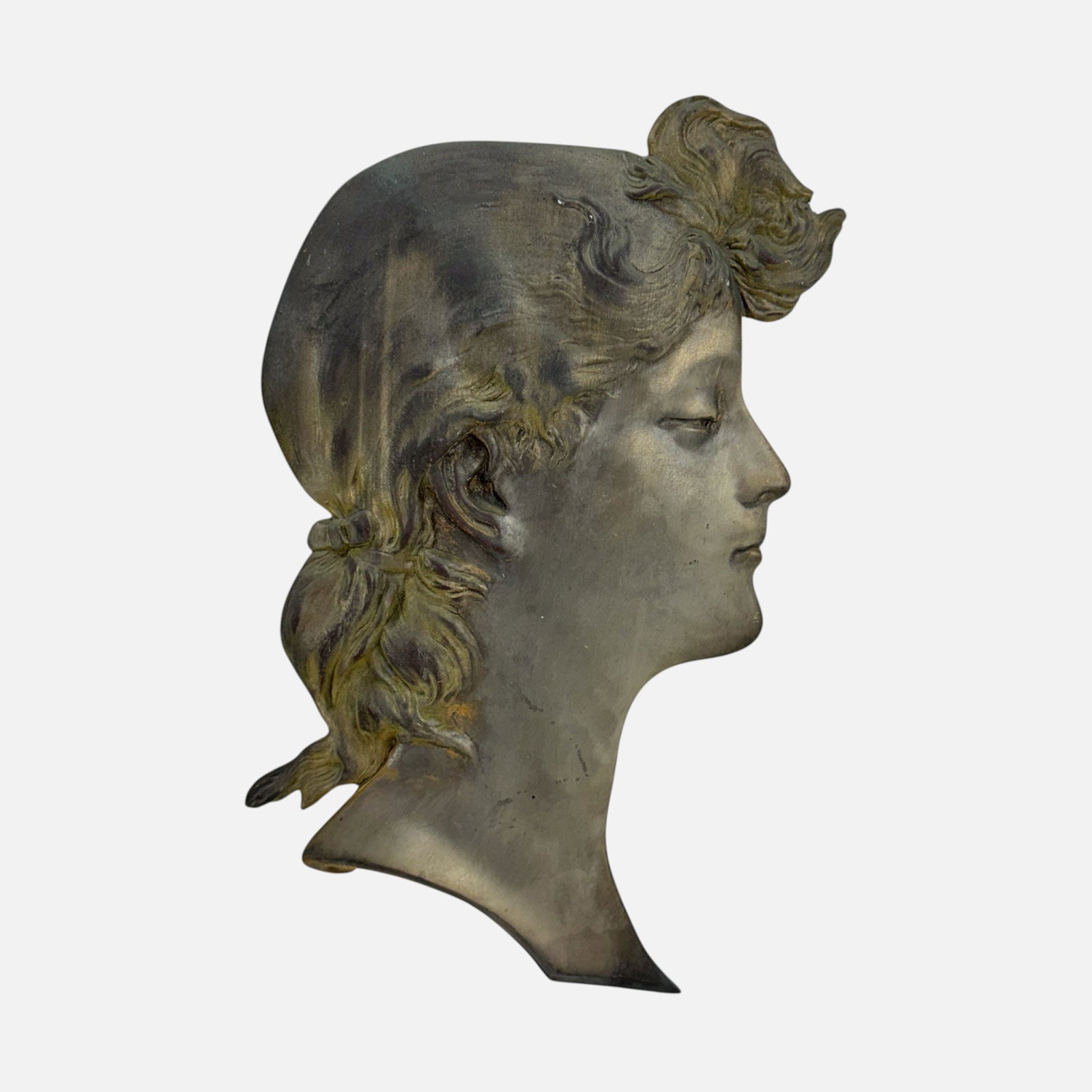 Art Nouveau Cast Metal Side Profile of a Woman Garden Plaque Wall Hanging Sculpture: Good overall age-appropriate condition, with minor surface wear, oxidization. IMPORTANT: Pickups and shipping for this auction will not begin until after Labor Day. Pickup appointments will be availab