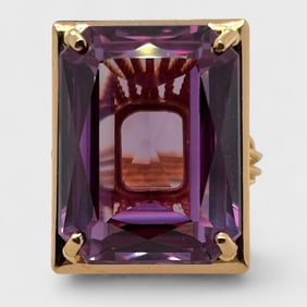 Fine 18K Yellow Gold Large Amethyst Cocktail Ring Size 7