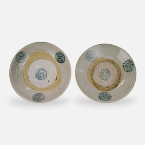 Pair Antique Chinese Porcelain Shipwreck Nyonya Ware Plates Pottery Dishes