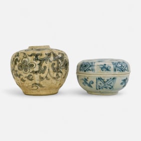 Antique Vietnamese Annamese Porcelain Blue & White Jar and Lidded Box