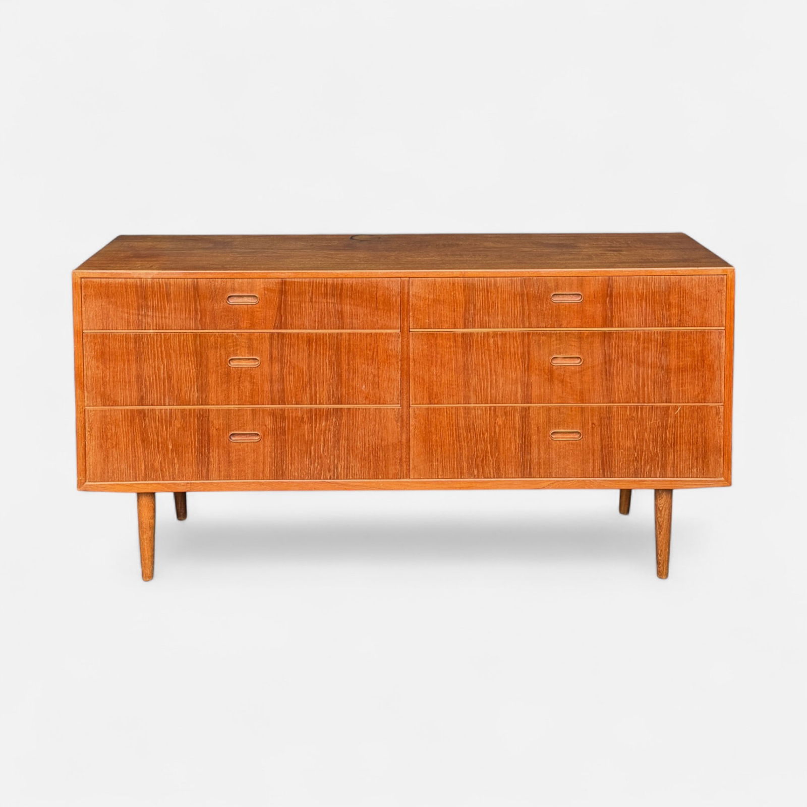 Arne Vodder for Falster Danish Modern MCM Teak 6-Drawer Lowboy Dresser: Ca. 1960s. Good overall condition, with discoloration and minor age-appropriate wear.For shipping, we highly recommend Donald Camden at UPS Store 4608. Alternatively, reach out to one of our preferred