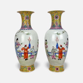 Pair Fine Early 20thC Vintage Chinese Famille Rose Vases