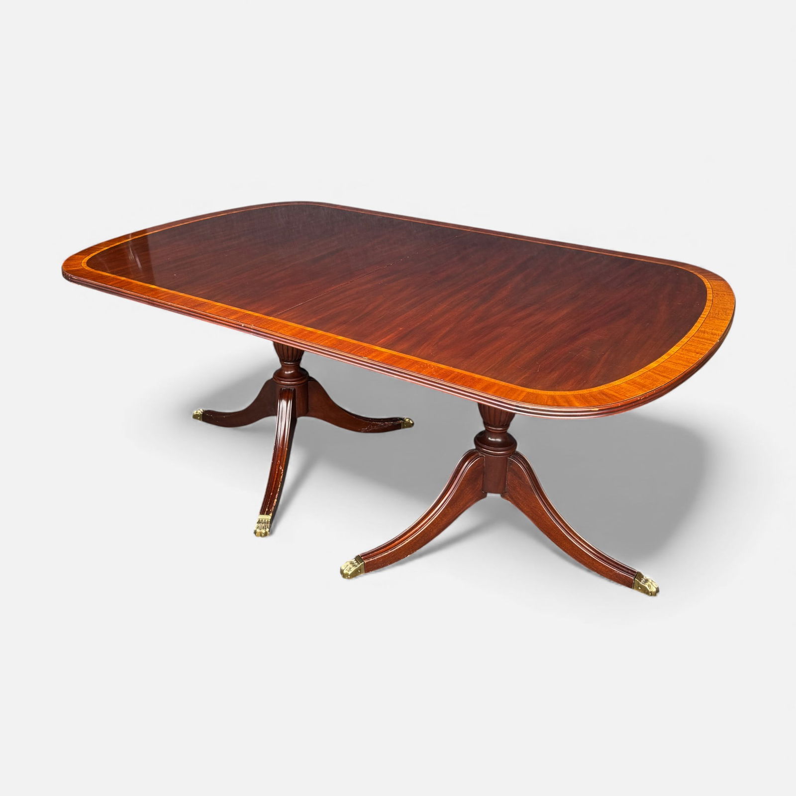 Fine Henkel Harris Mahogany Banded Edge Extension Dining Table w/Leaf (1 of 11)