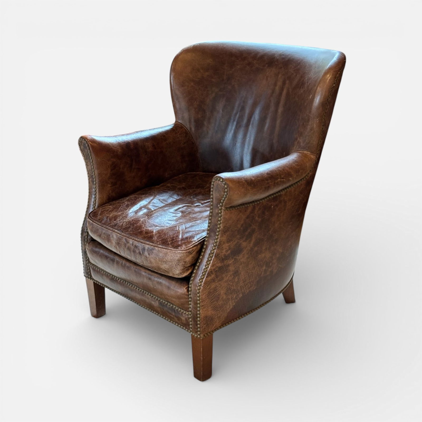 The Kellogg Collection Contemporary Leather Lounge Club Chair (1 of 7)