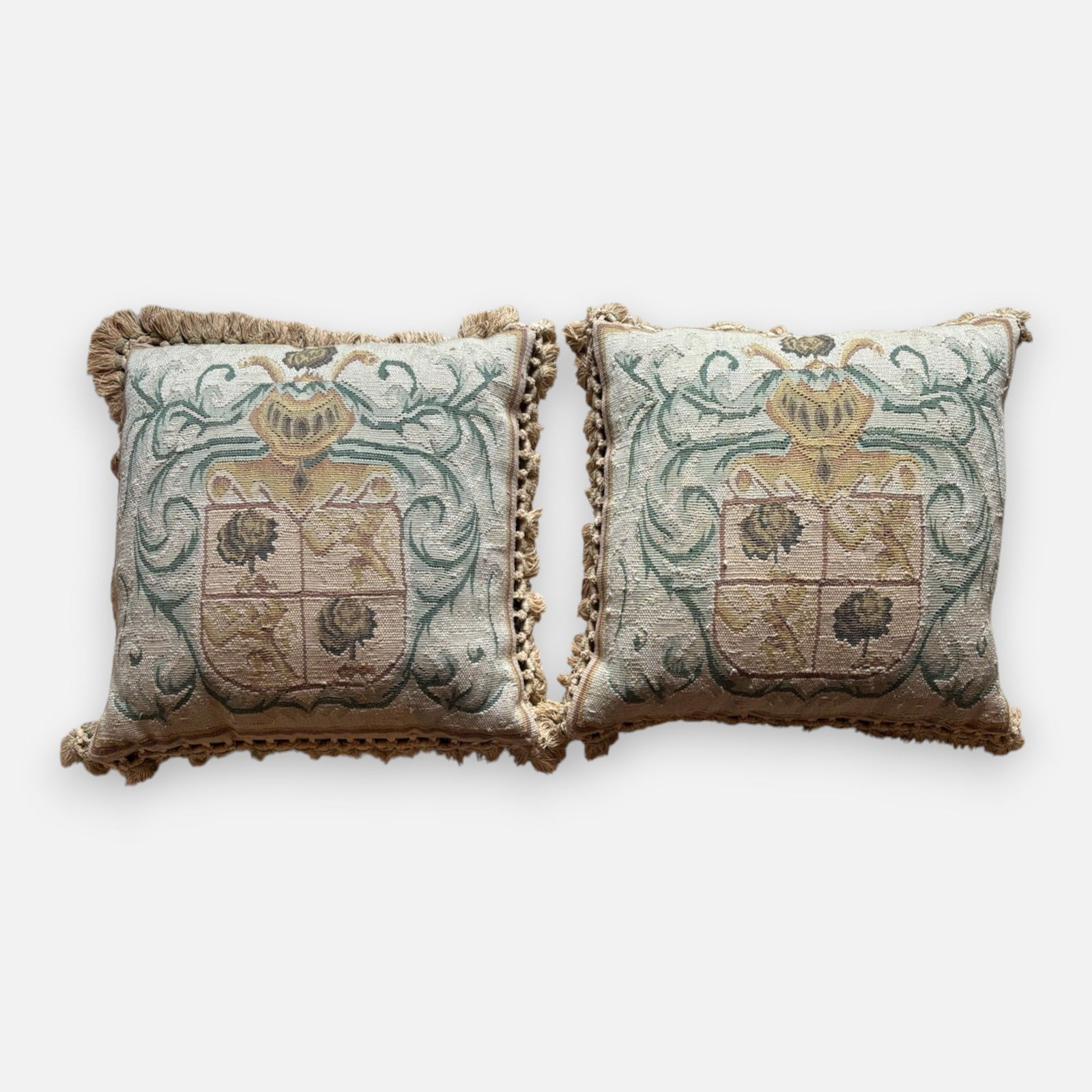 Pair Aubusson Needlework Coat of Arms Crest Accent Pillows with Fringed Trim w/Tassels: Good overall with shown minor scuffing.For shipping, we highly recommend Donald Camden at UPS Store 4608. Alternatively, reach out to one of our preferred shippers listed at the link below or elect fo