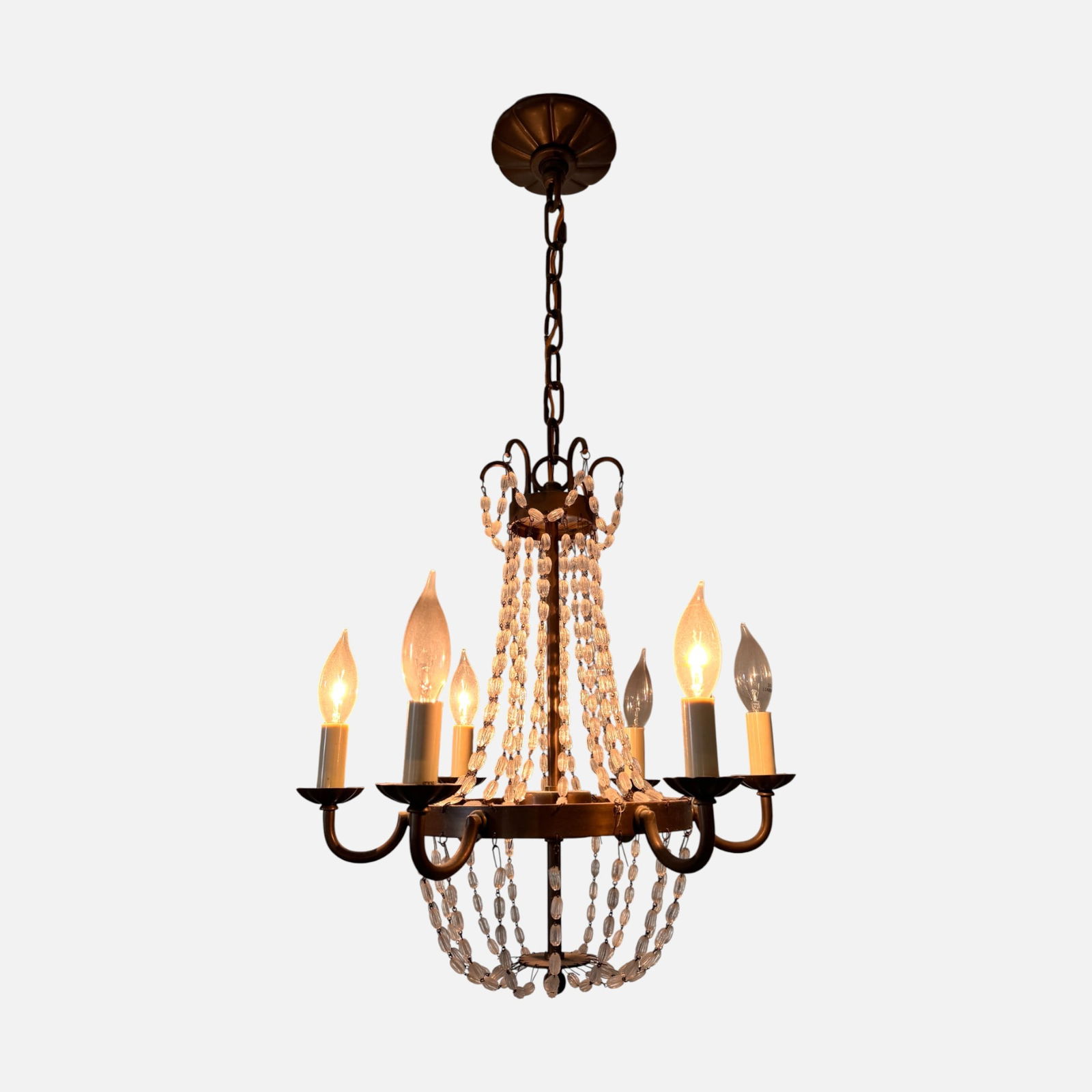 Visual Comfort Paris Flea Market 6-Light Chandelier Brass Finish, Petite Size, Seeded Glass: Very good as shown, with a few lights burned out. Receipts not included.For shipping, we highly recommend Donald Camden at UPS Store 4608. Alternatively, reach out to one of our preferred shippers lis