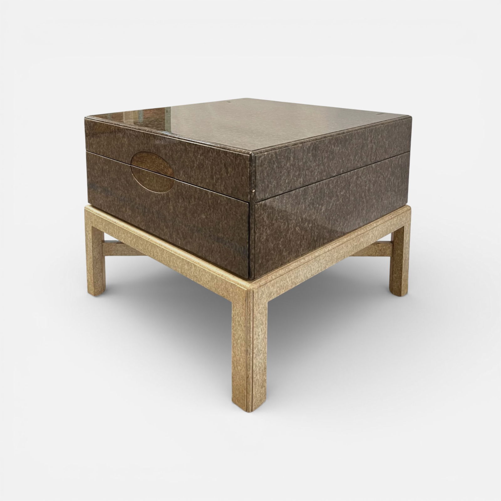 Marge Carson Large Lacquer Box Table w/Light Painted Cross Stretcher Base: See photos, lightly scratchedFor shipping, we highly recommend Donald Camden at UPS Store 4608. Alternatively, reach out to one of our preferred shippers listed at the link below or elect for LiveShip