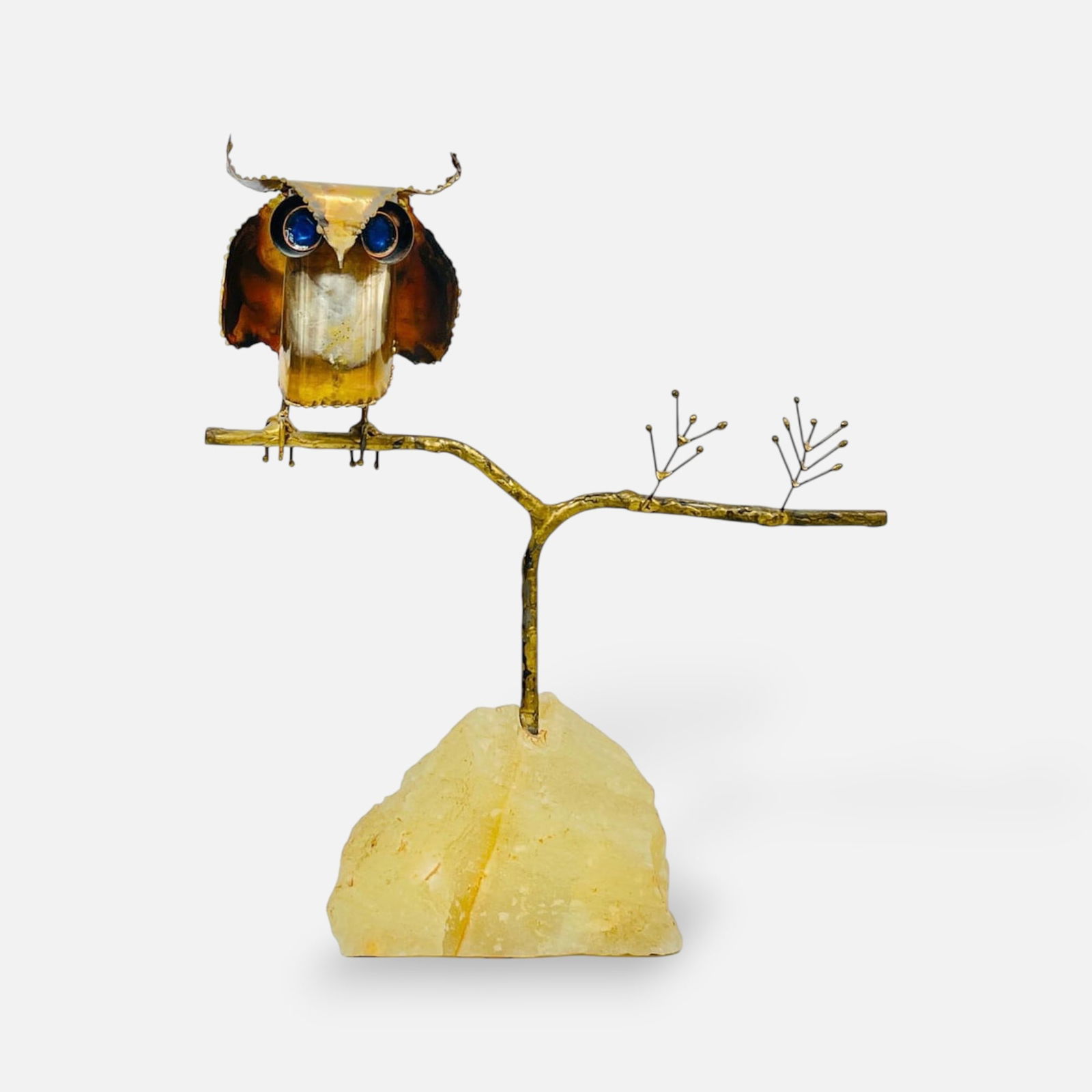 Curtis Jere 1969 Mid Century Modern Owl On Branch Metal and Stone MCM Sculpture: Signed and dated 1969 as shown. In good condition.For shipping, we highly recommend Donald Camden at UPS Store 4608. Alternatively, reach out to one of our preferred shippers listed at the link below