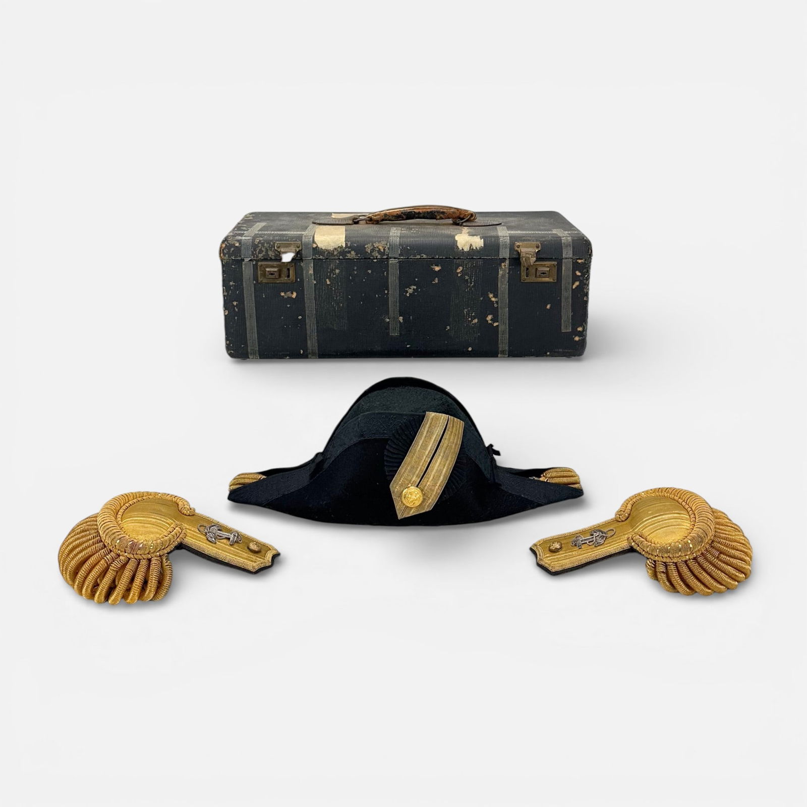 Antique 19thC American Navy Bicorn Hat & Epaulettes w/Case (1 of 13)