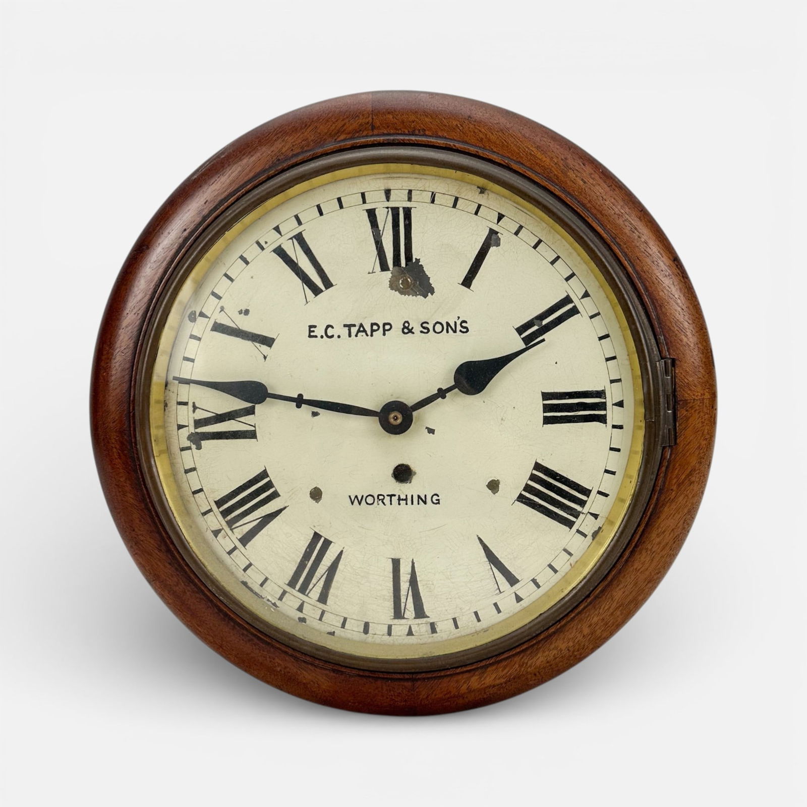 Antique English Oak E.C. Tapp & Son's Train Station Round Wall Clock (1 of 7)
