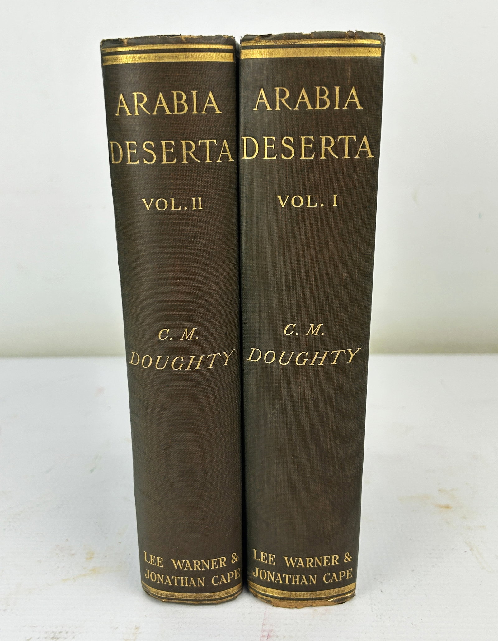 2-Volume Set Travels in Arabia Deserta By Charles Doughty 1921 London With Pull Outs: Cloth bindings, gilt-stamped covers, slight cover separation overall fair to good. For shipping, we highly recommend Donald Camden at UPS Store 4608. Alternatively, reach out to one of our preferred s