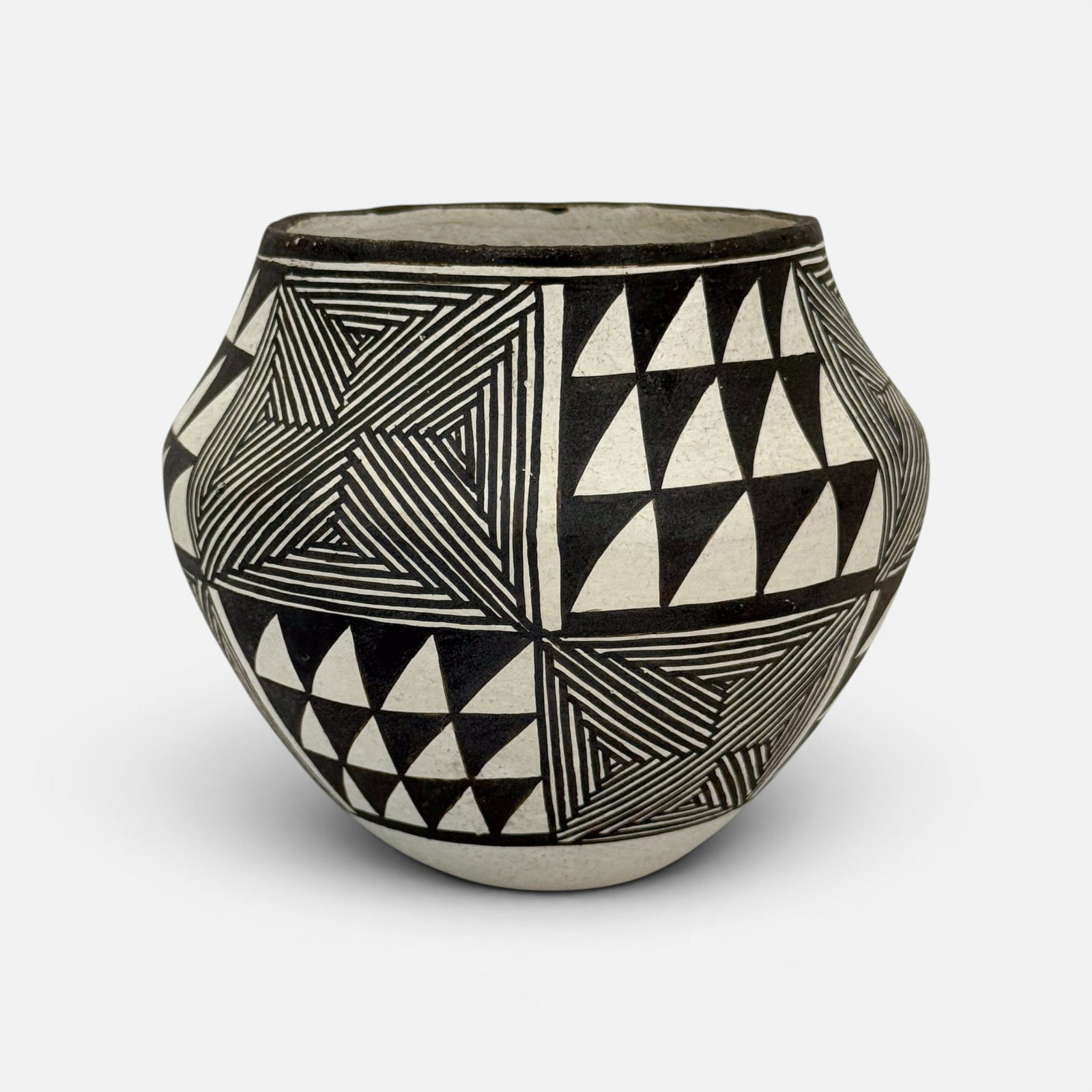 Lucy M. Lewis Acoma Pueblo Native American Pottery Decorated Bowl: Ca. second half 20thC. Signed as shown. Remains in original condition, with no chips, cracks, scuffs, scratches or repairs. For shipping, we highly recommend Donald Camden at UPS Store 4608. Alternati